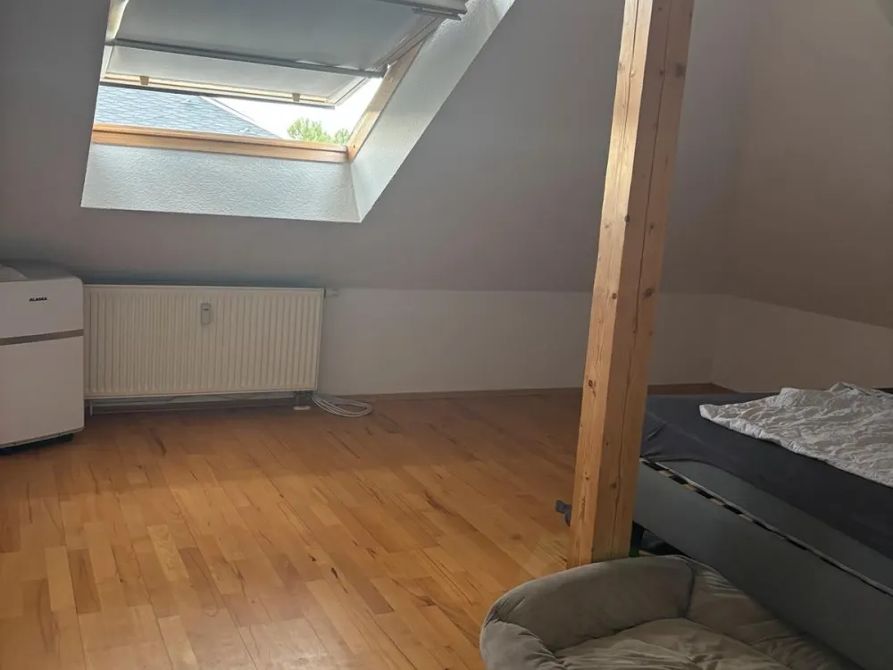 Nachmieter für 2-Raumwohnung im Dachgeschoss