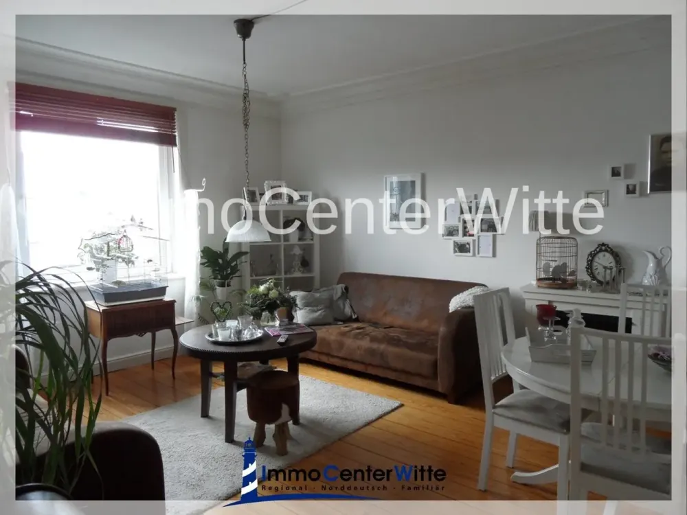 Bitte schriftlich anfragen: Besonders gemütliche 4-Zimmer-Wohnung für eine kleine Familie in Pinneb