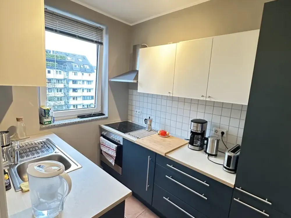 Stilvoll möblierte Wohnung mit Homeoffice, EBK und Balkon