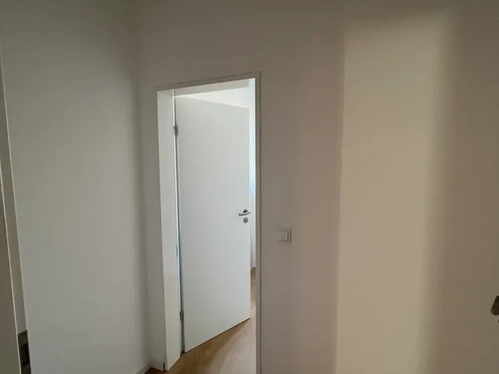 Sanierte 6-Zimmer Wohnung mit großer Terrasse in Osterwald