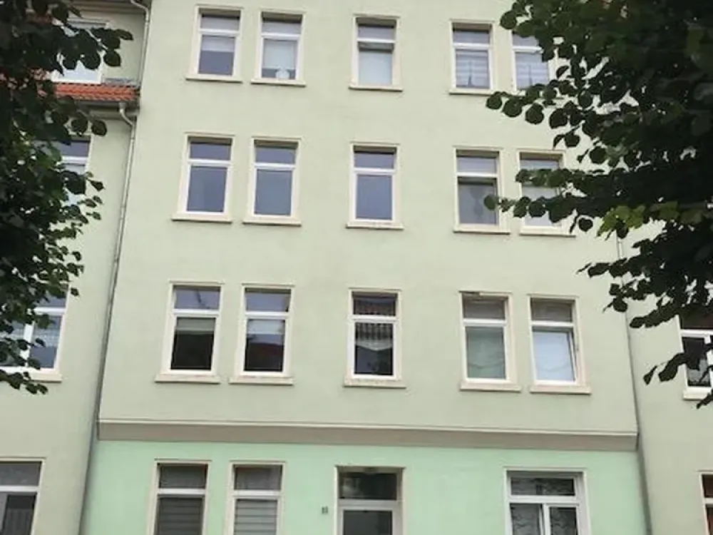 Stilvolle 2 Raum Wohnung Lichtdurchflutet / Zentrumsnah