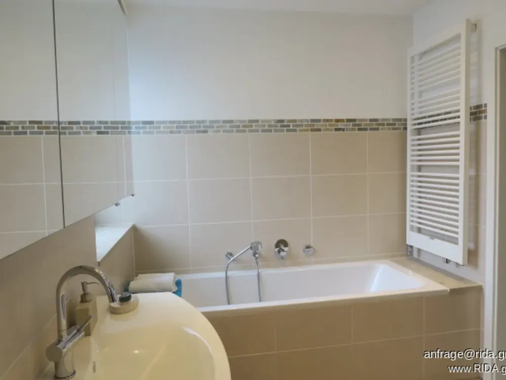 RIDA FLATS - Ruhig. Zentral. Möbliert. 3-Zimmer-Wohnung mit Charakter!