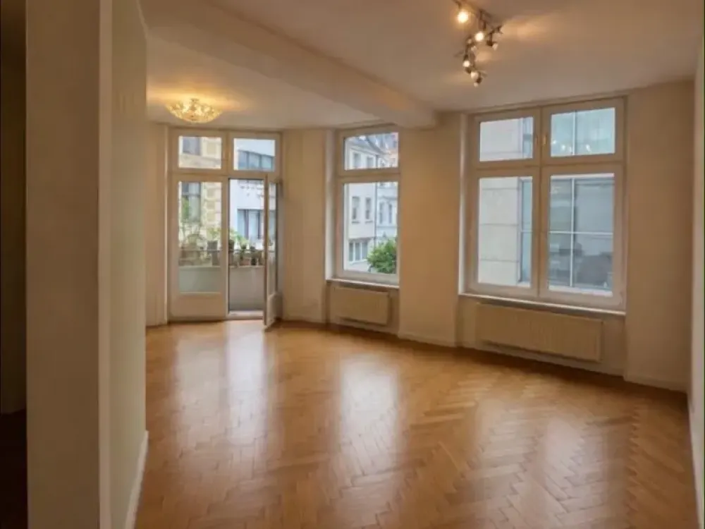Wunderschöne 3-Zimmer-Wohnung in der Kölner Altstadt