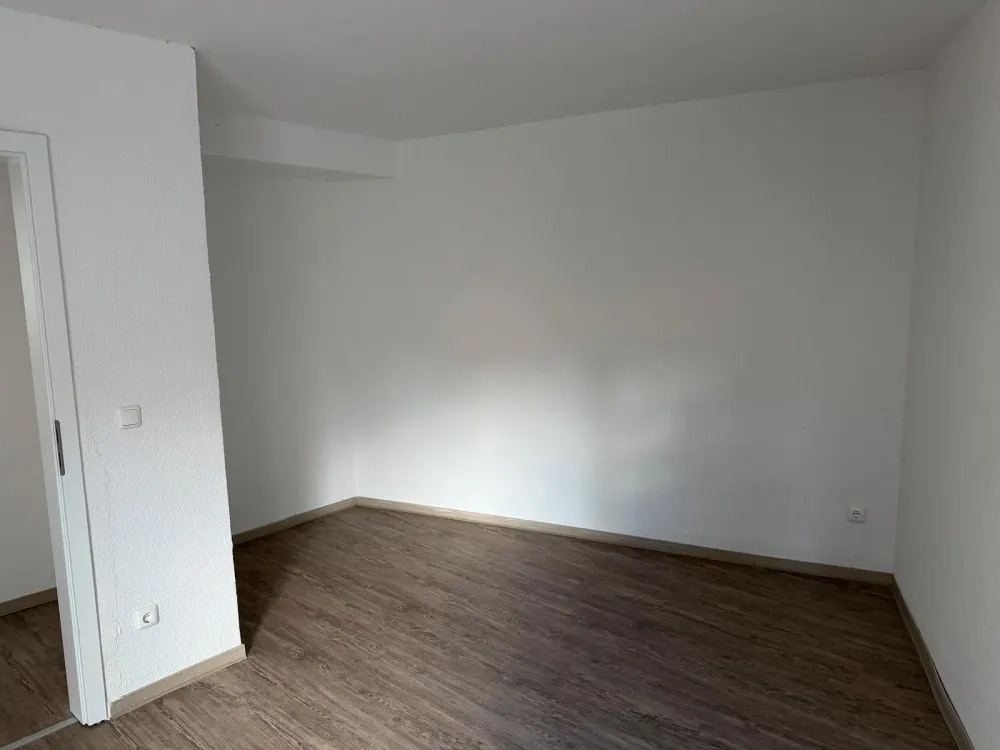 KERNSANIERT • 70 m² • STADTMITTE