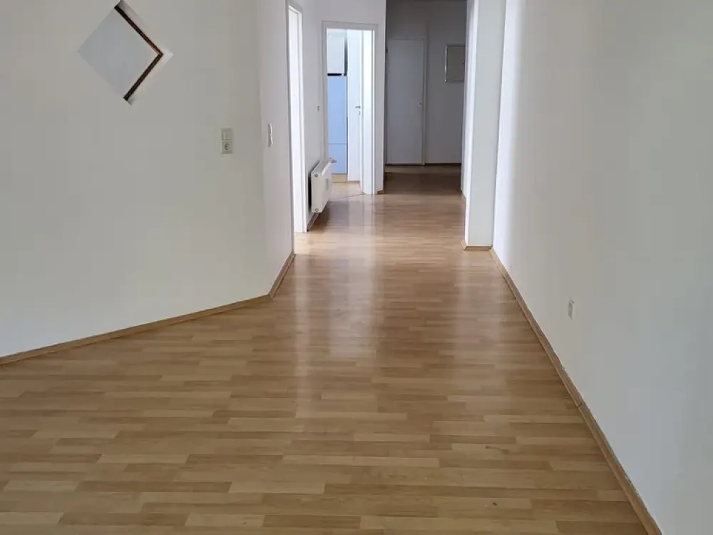 Schöne 2 zimmer Wohnung nahe des Phönix Sees