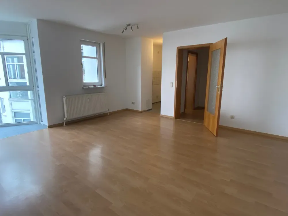 Helle 2-Zimmer-Wohnung mit EBK und Stellplatz in Fürth Stadtpark