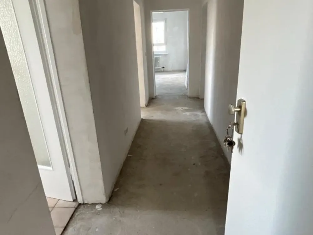 1. Monat mietfrei! Gut geschnittene 2,5-Zimmer-Wohnung mit Balkon zu vermieten!