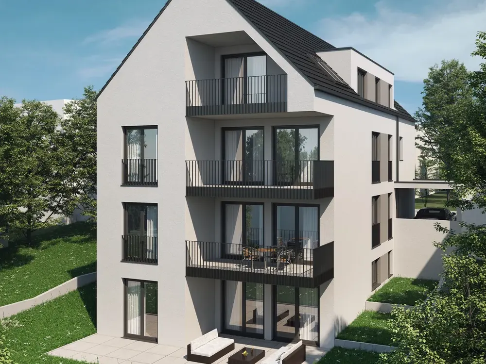Großzügige 4 Zimmer-Obergeschoss-Wohnung mit Süd-Balkon & Einbauküche