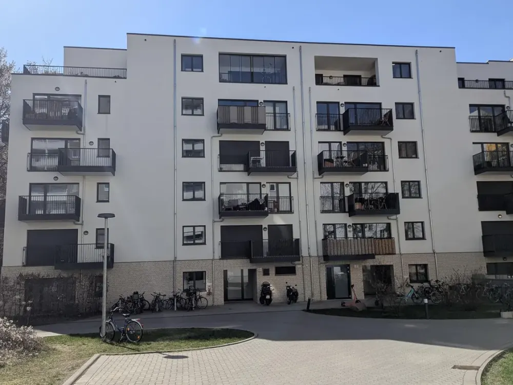 Rare Find! FIRST TIME FOR RENT. Ready to move-in, fully furnished in the heart of Kreuzberg