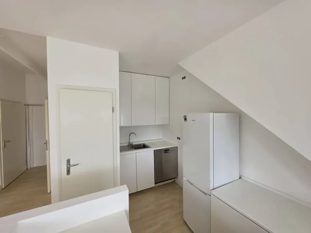 Hittfeld, Ortskern 2 Zi. Wohnung, Terrasse, EBK