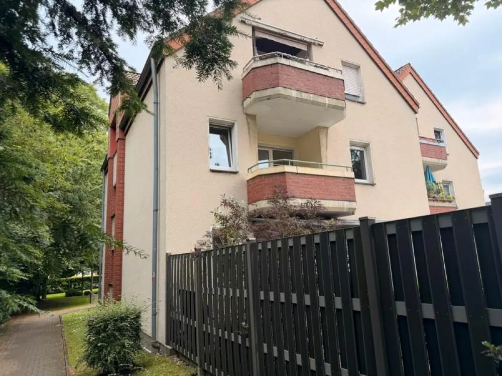 Hier macht Wohnen Spaß: preiswerte 3-Zimmer-Wohnung (WBS* erforderlich !)