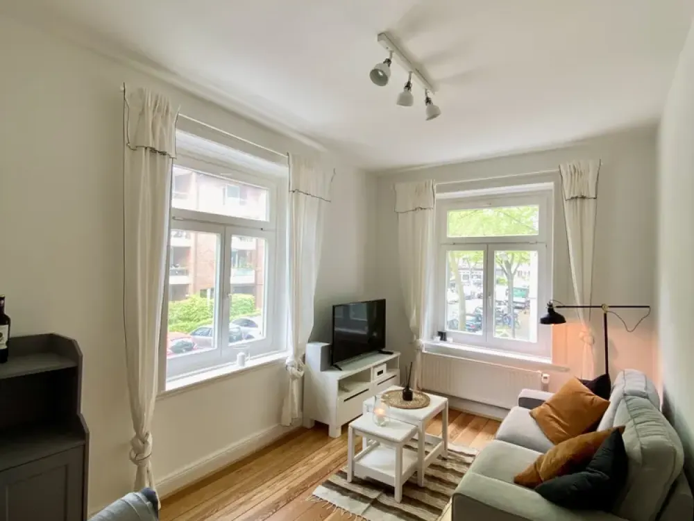 (6-Monats-Miete) Stilvoll möblierte 2-Zimmer-Wohnung mit EBK in Hamburg (frei ab 2. 10.2026)