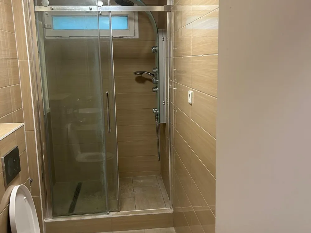 2 Zimmer Wohnung zu Vermieten
