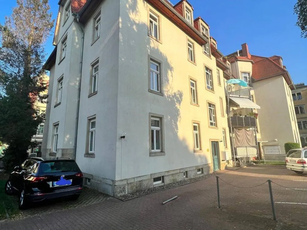 WG-Zimmer, voll möbliert