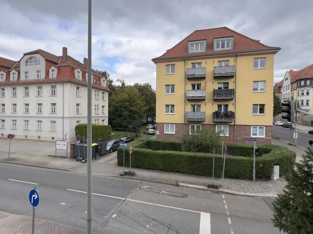 WG-Zimmer, voll möbliert