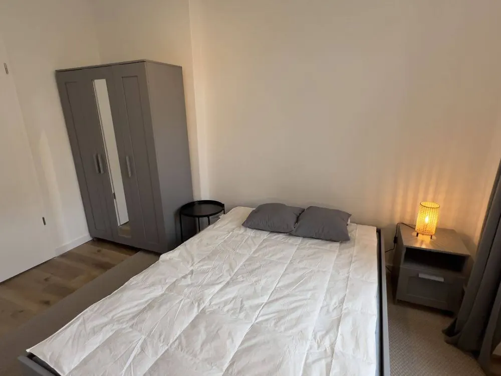 WG-Zimmer, voll möbliert