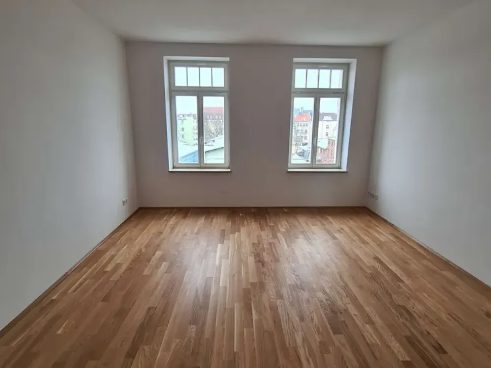 Traumhafte Maisonette-Wohnung mit Fußbodenheizung & Galerie in Schönefeld! WE 13**