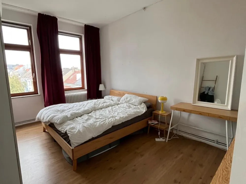 Furnished Old Building Apartment for Temporary Rent | Neustadt