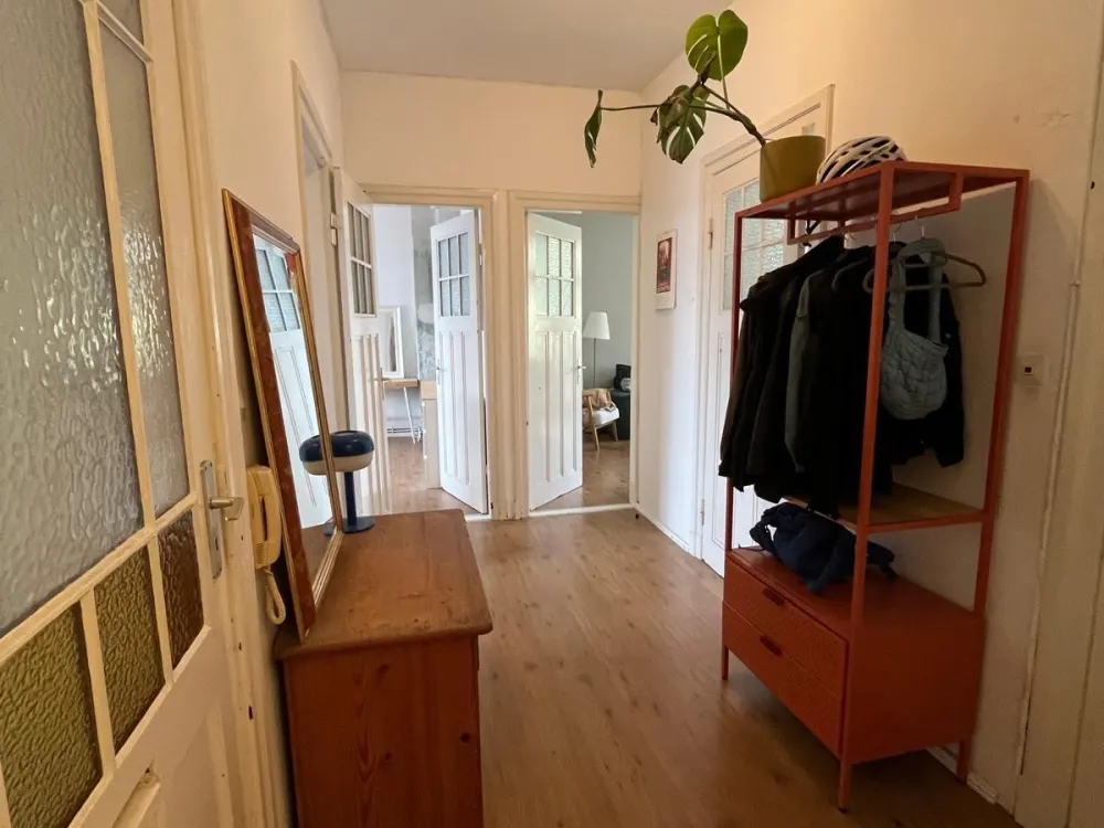 Furnished Old Building Apartment for Temporary Rent | Neustadt