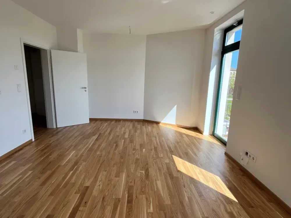 Modernes Wohnen neu definiert, Erstbezug mit Balkon