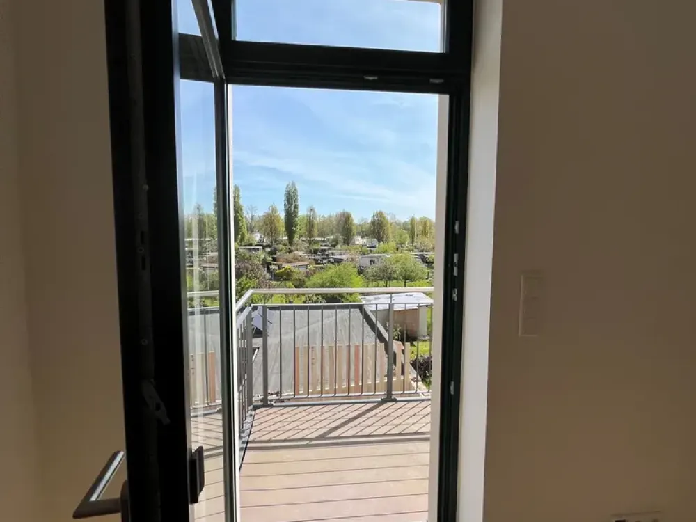 Modernes Wohnen neu definiert, Erstbezug mit Balkon