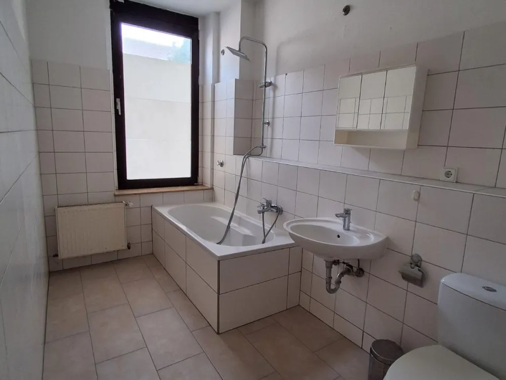 helle 2 Zimmer Wohnung im 1.OG