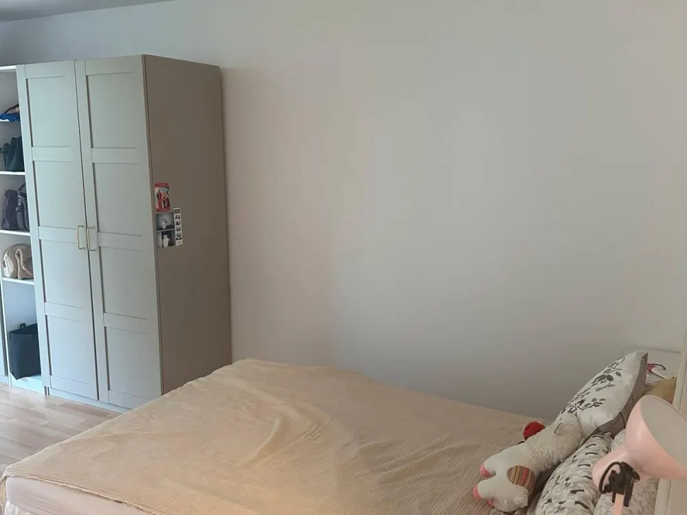 Helles und wunderschönes WG-Zimmer in zentraler, ruhiger Lage