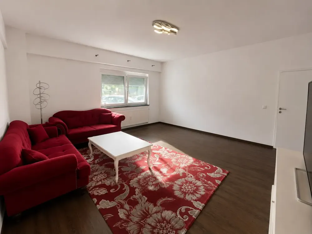 Großzügige 2-Zimmer-Wohnung mit Terrasse in München-Pasing