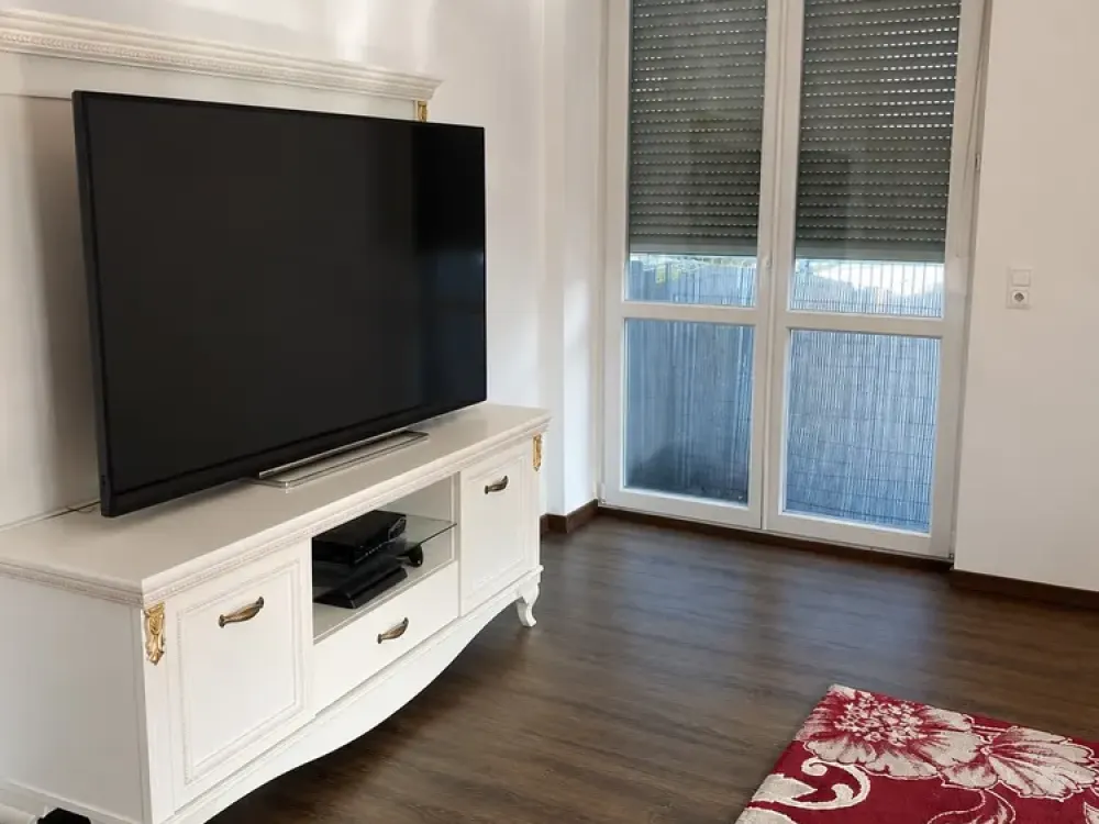 Großzügige 2-Zimmer-Wohnung mit Terrasse in München-Pasing