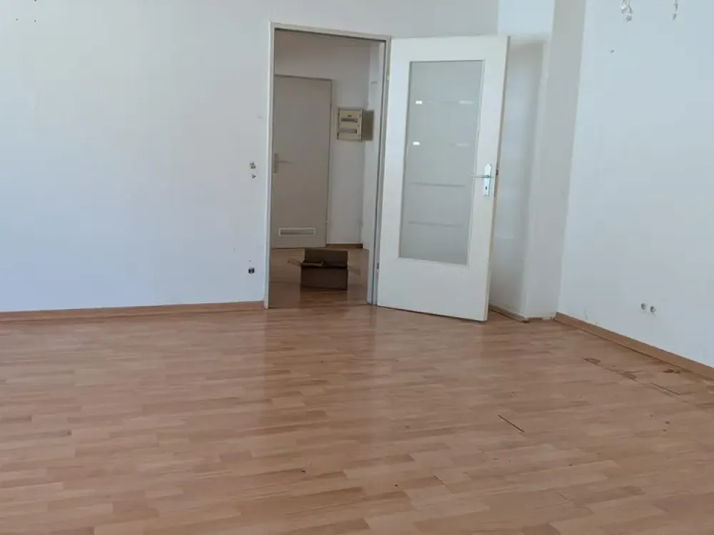 Gemütliche 2-Zimmer-Wohnung mit offener Küche in Krefeld