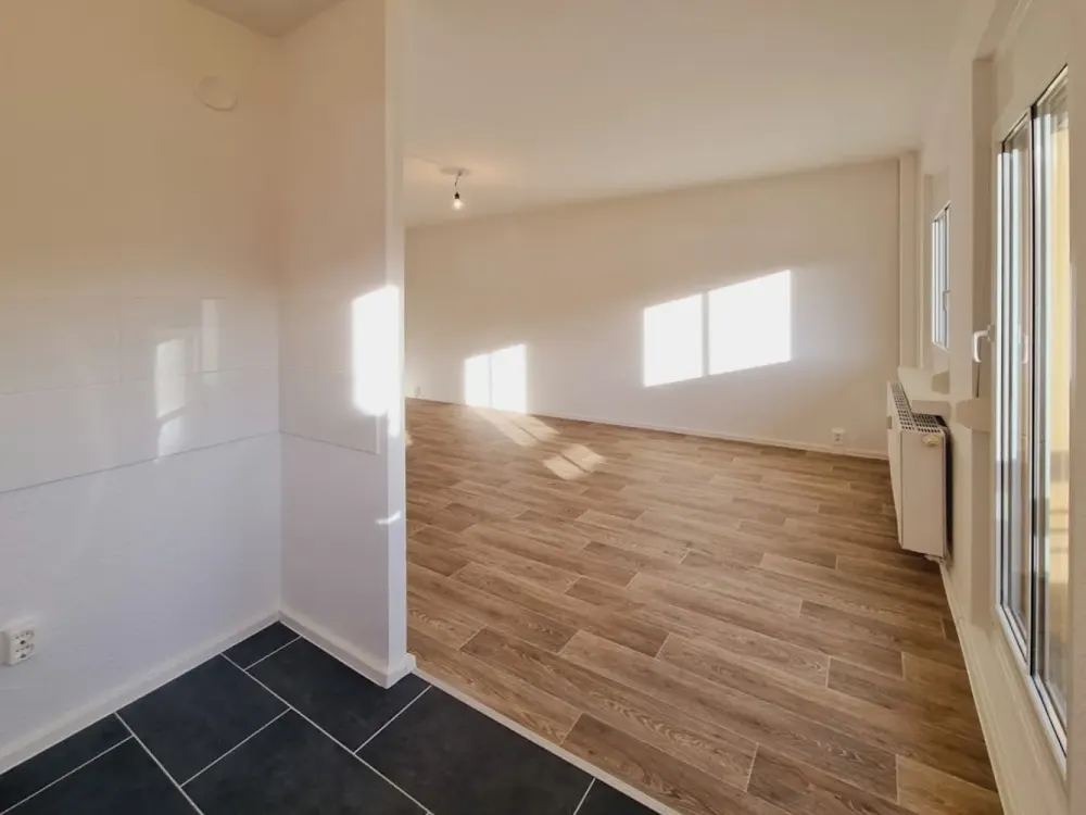 We are renovating your 3-room apartment in Altgorbitzer Ring!