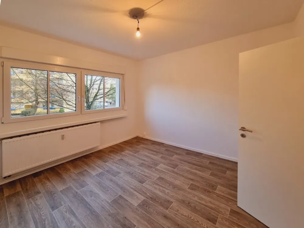 We are renovating your 3-room apartment in Altgorbitzer Ring!