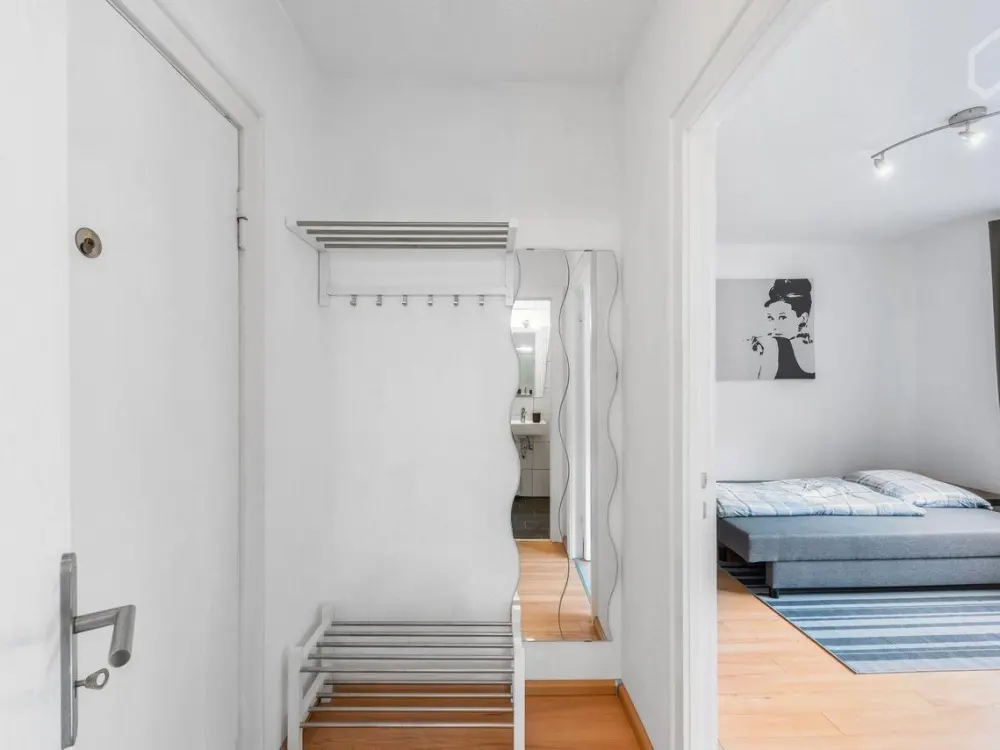 Vollmöblierte 1-Zimmer-Wohnung in Hamburg-Heimfeld, ideal für St