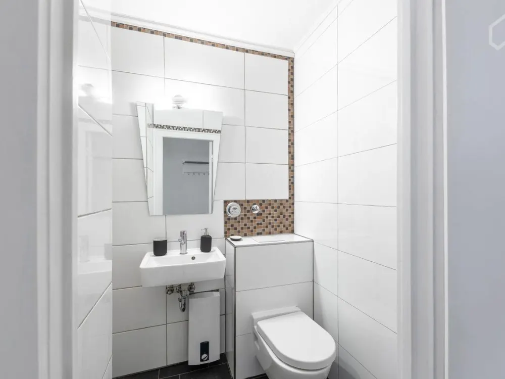 Vollmöblierte 1-Zimmer-Wohnung in Hamburg-Heimfeld, ideal für St