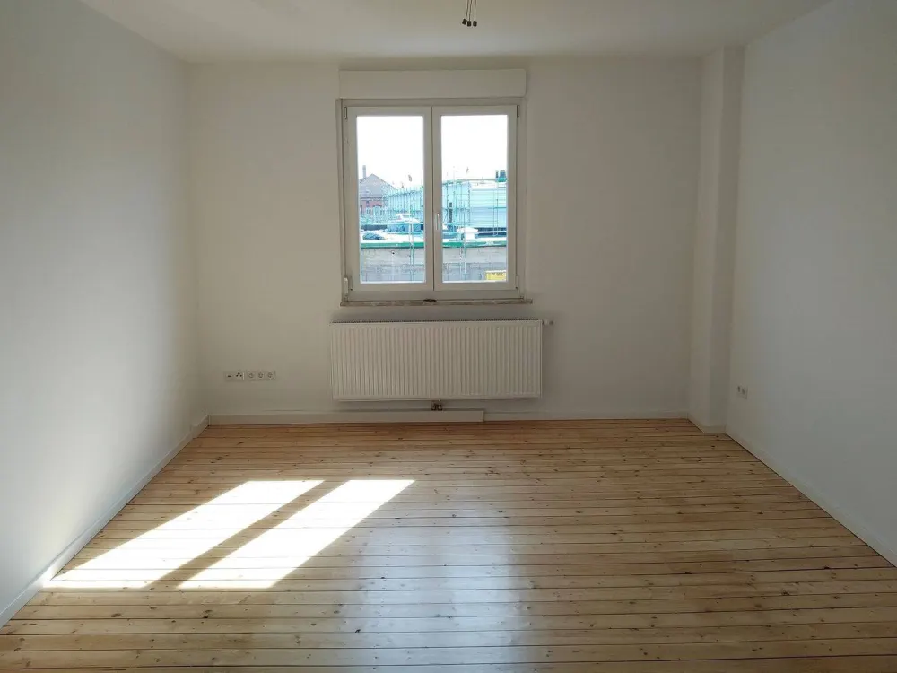 TOP renovierte 3-Zimmer-Altbauwohnung mit Westbalkon
