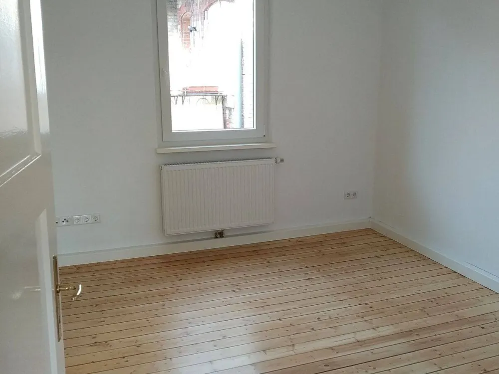 TOP renovierte 3-Zimmer-Altbauwohnung mit Westbalkon