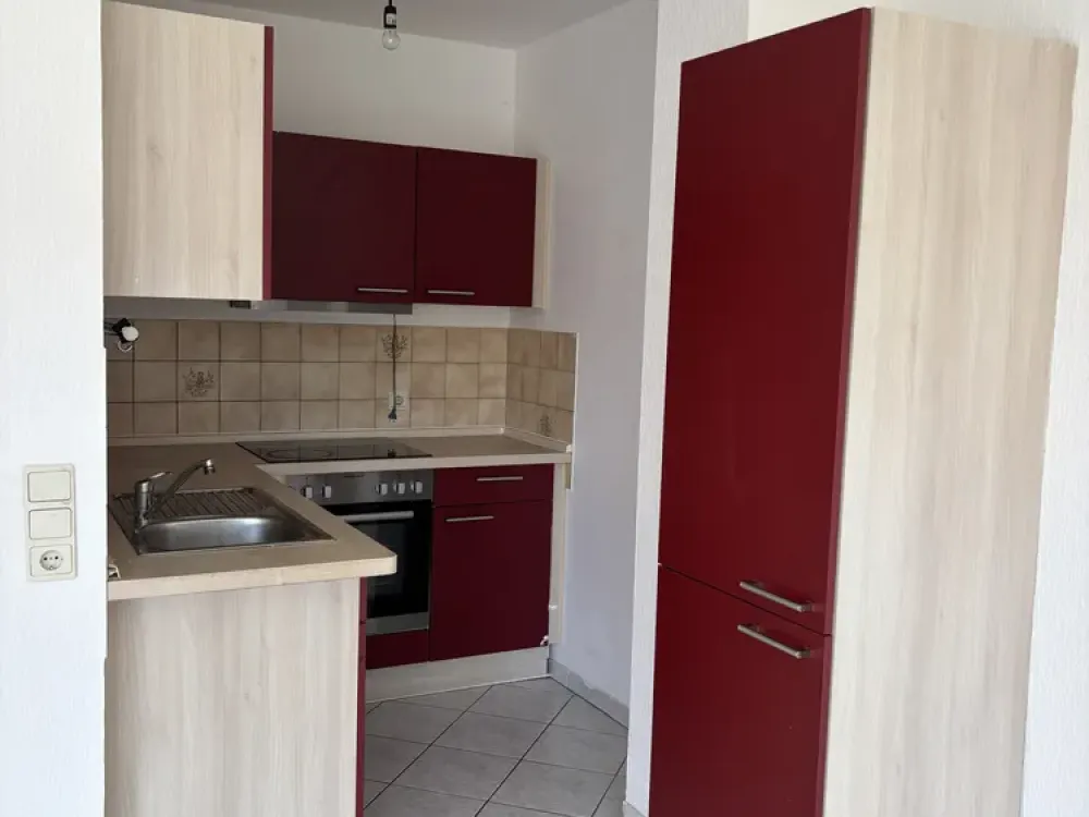 Helle 2-Zimmer-Wohnung mit Dachterrasse in der Nähe der Saarbrücker City *direkt vom Vermieter*