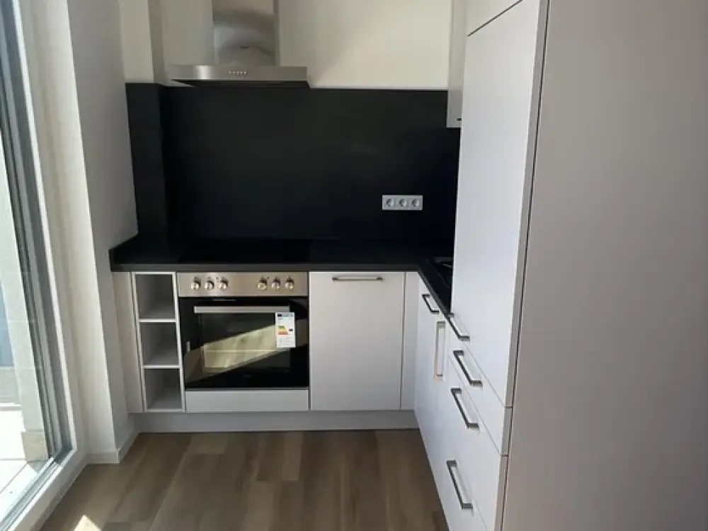 Stylishly Renovated: 1-Room Apartment in Gronau