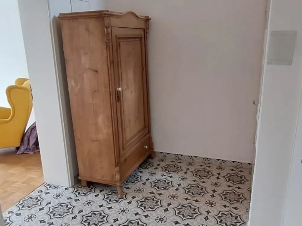 Altbau - WG Wohnung mit Balkon