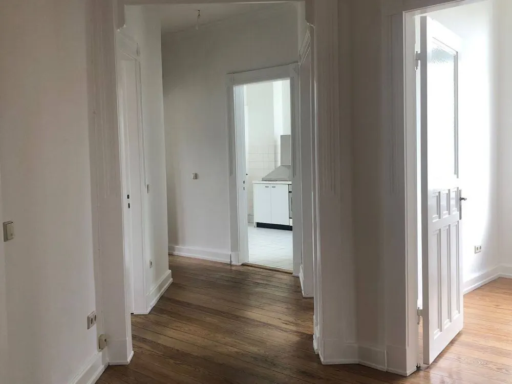 6 Zimmer-Altbau direkt am Isemarkt - Eppendorf/Harvestehude als Wohnbüro/Praxis/Atelier-Wohngemeinschaft möglich