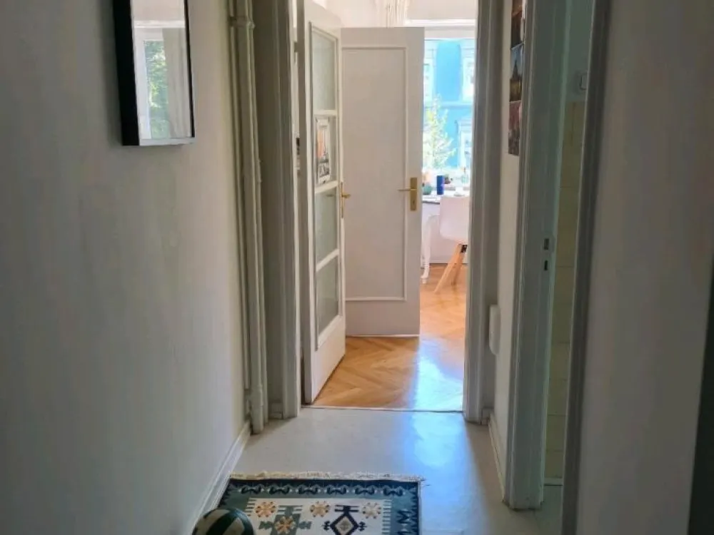 Zwischenmiete 15.12- 20.2 Helle Wohnung