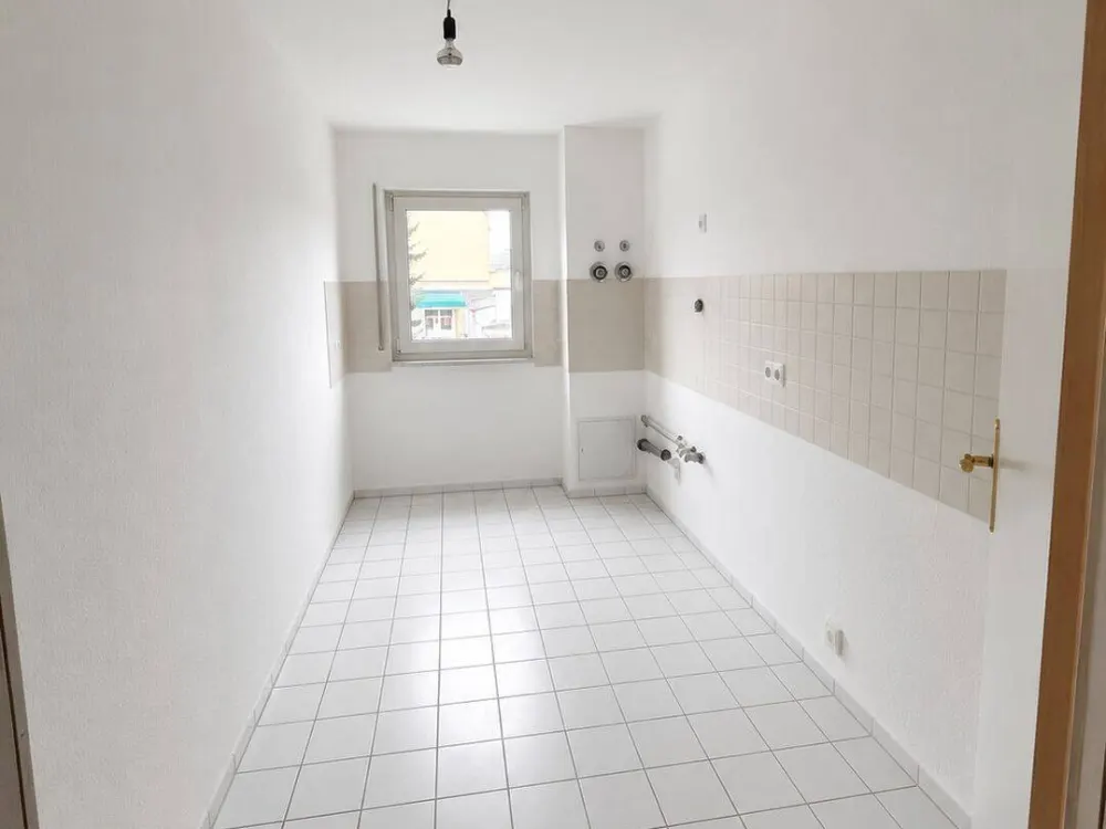 Sonnige 2-Raum-Wohnung am Klinikum Dresden-Friedrichstadt mit PKW Stellplatz