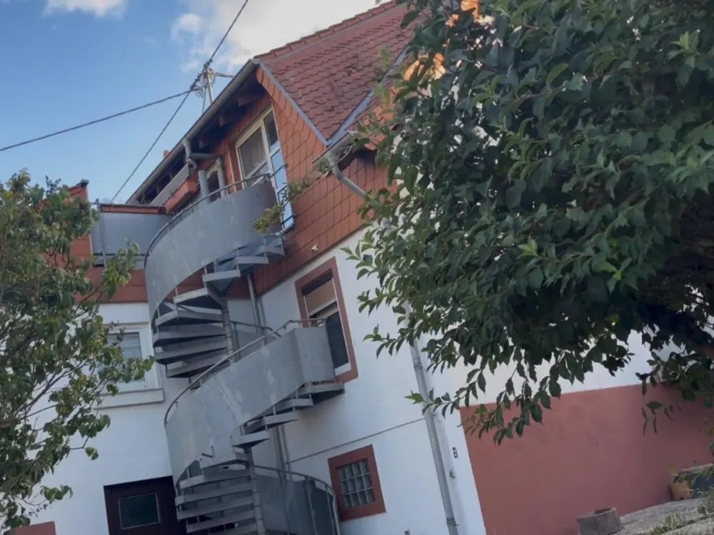 Maisonette mit Garten und Dachterrasse in Saarbrücken-Güdingen