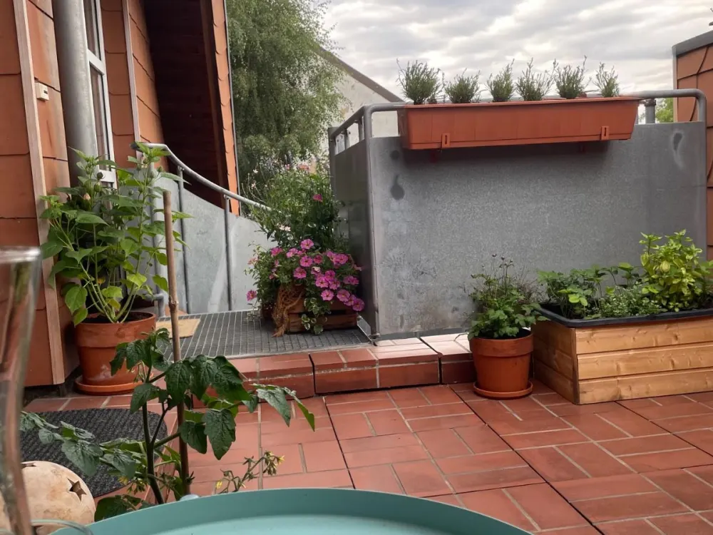 Maisonette mit Garten und Dachterrasse in Saarbrücken-Güdingen