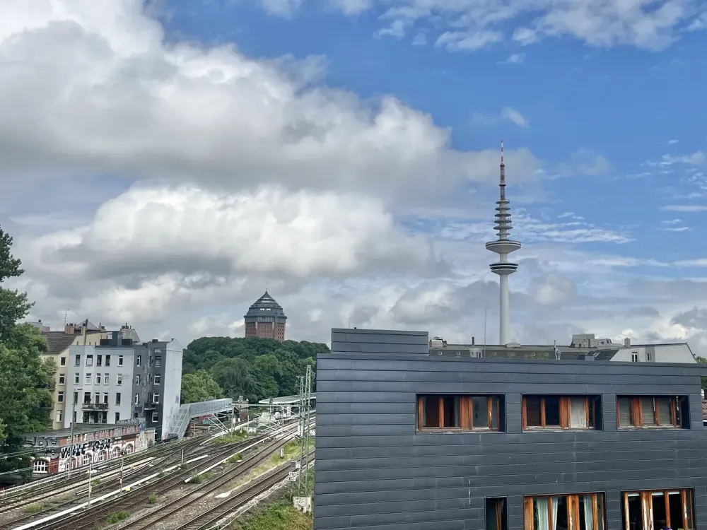 Neubau-Erstbezug mit Weitblick auf den Fernsehturm