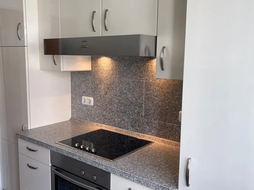 2-Zimmer-Wohnung in Frankfurt-Niederrad, Top-Lage!