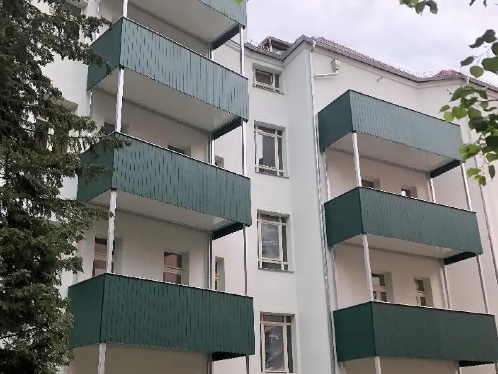 LEIPZIG-SELLERHAUSEN * ENERGETISCH HOCHWERTIG SANIERT * FUSSBODENHEIZUNG, DUSCHE + WANNE, BALKON