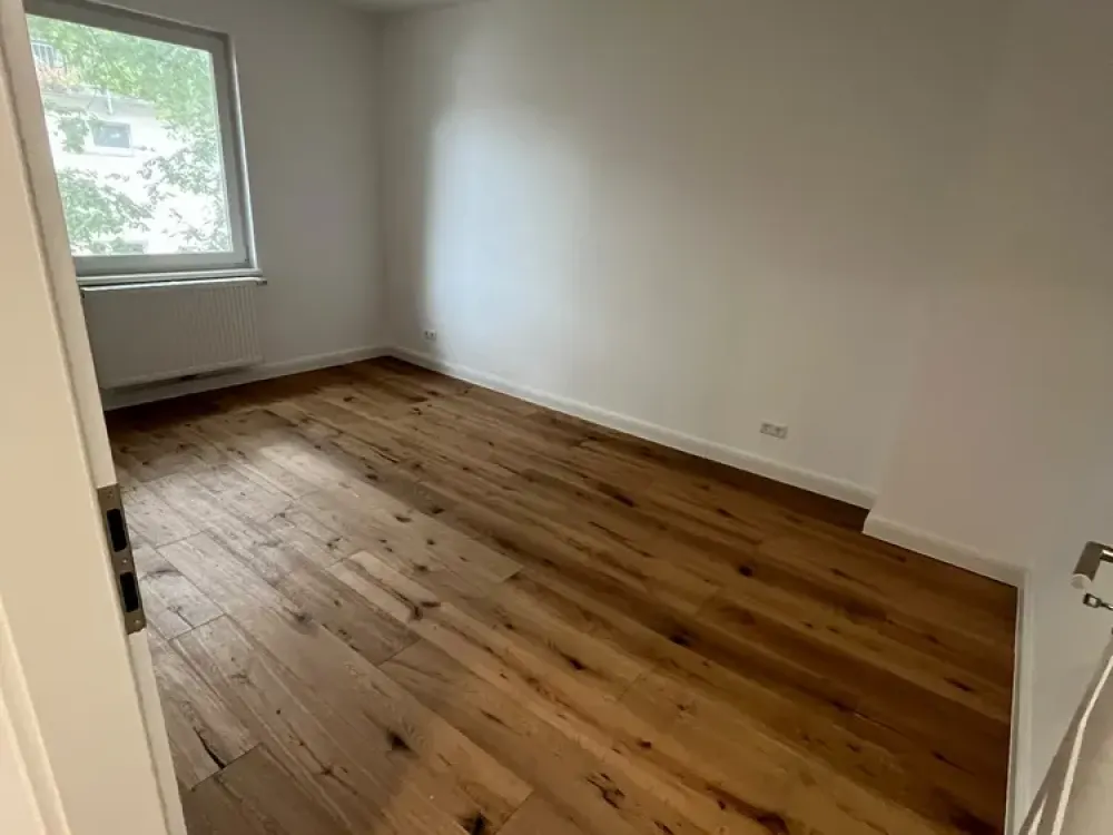 Kernsanierte exklusive 3-Zimmer-Wohnung in Hannover-Mitte