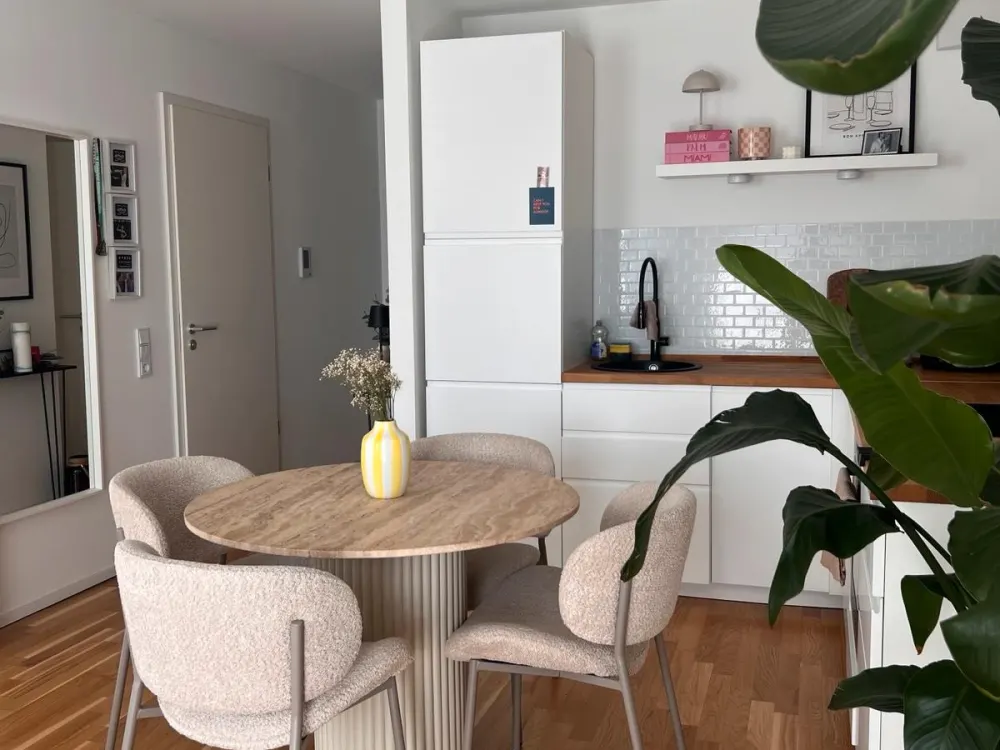 Helle 2-Zimmer-Wohnung mit Balkon in Hürth-Efferen | 47 m²