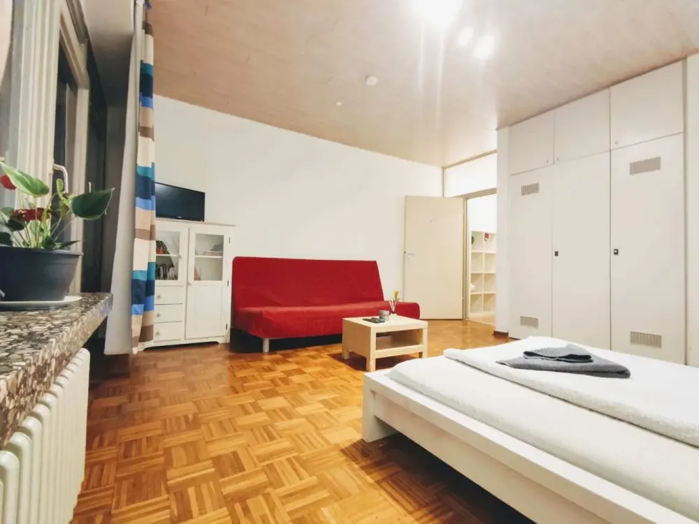 Zentral gelegenes 1,5-Zimmer Apartment möbliert mit Balkon in Hagen-Mittelstadt